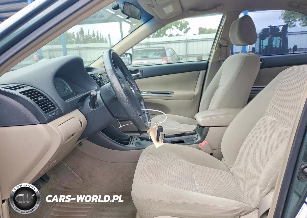 2002 Toyota Camry Se VIN:JTDBE32K820065465 - 7
