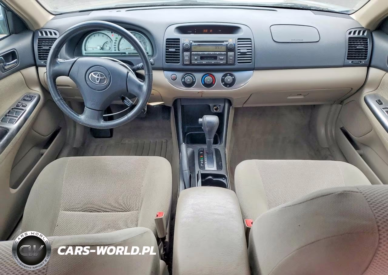 2002 Toyota Camry Se VIN:JTDBE32K820065465 - 8