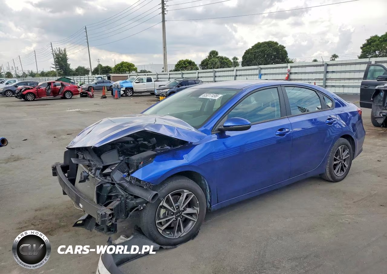 2024 Kia Forte Lxs VIN:3KPF24AD9RE805464 - 1