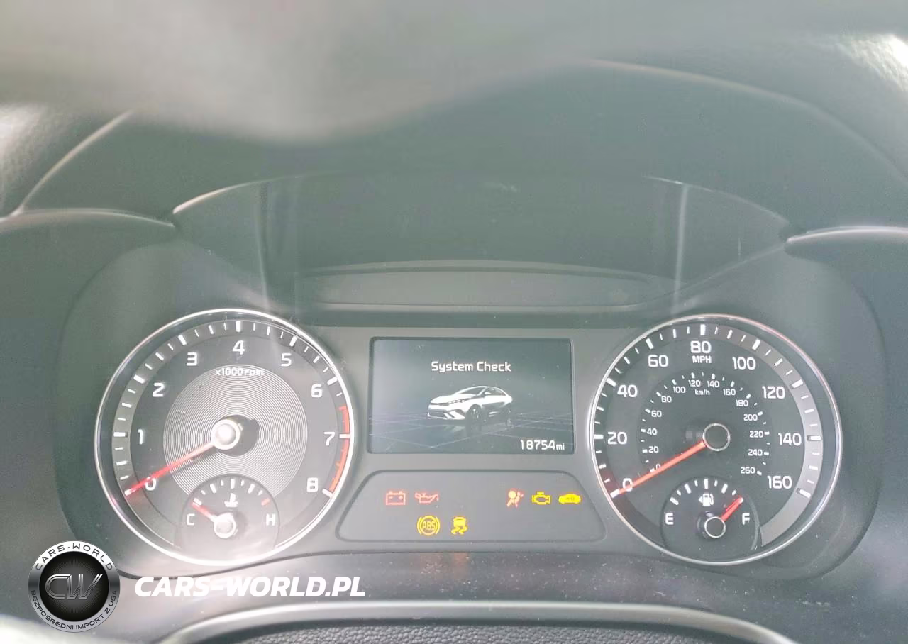 2024 Kia Forte Lxs VIN:3KPF24AD9RE805464 - 9