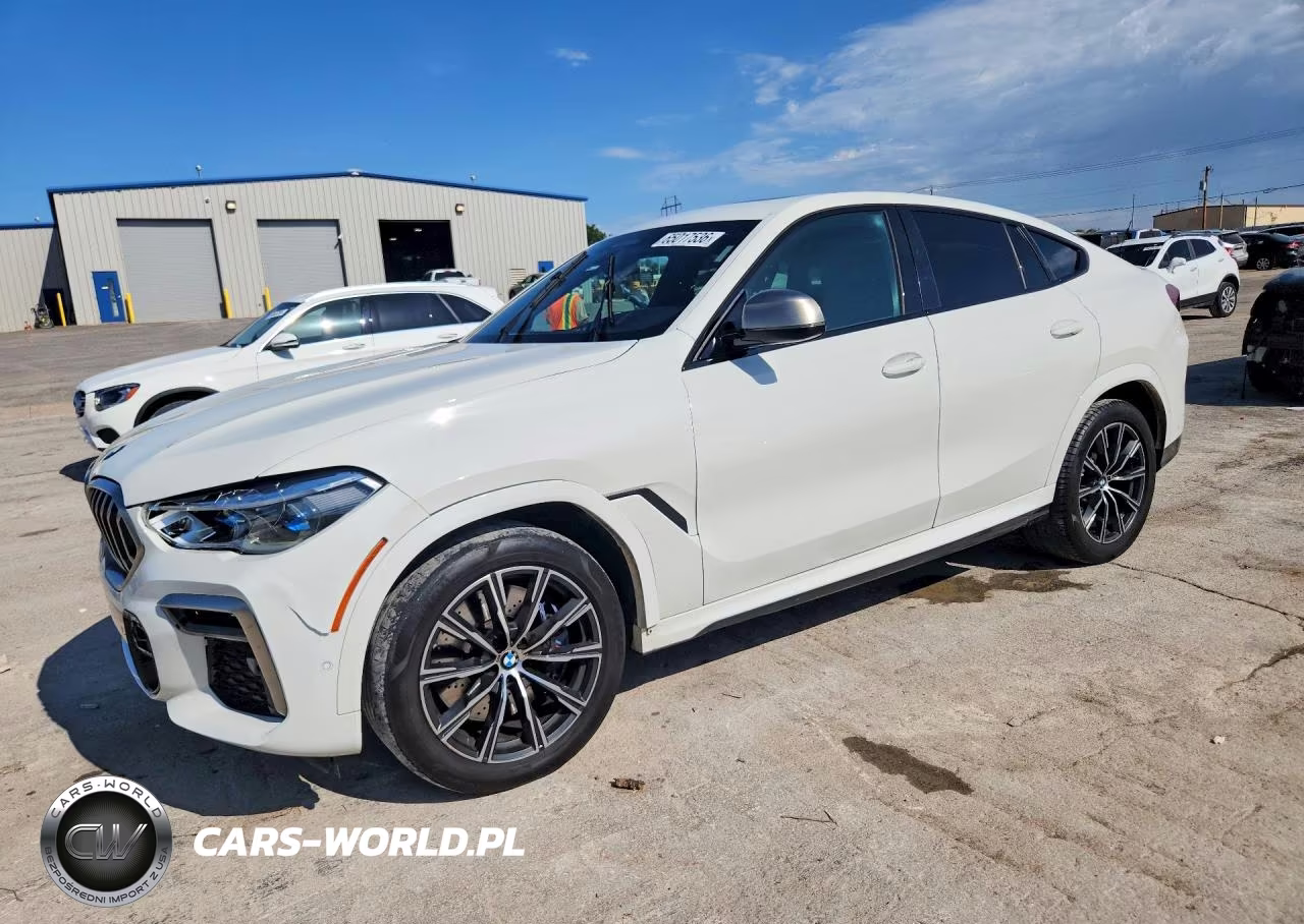 2021 BMW X6 M50I