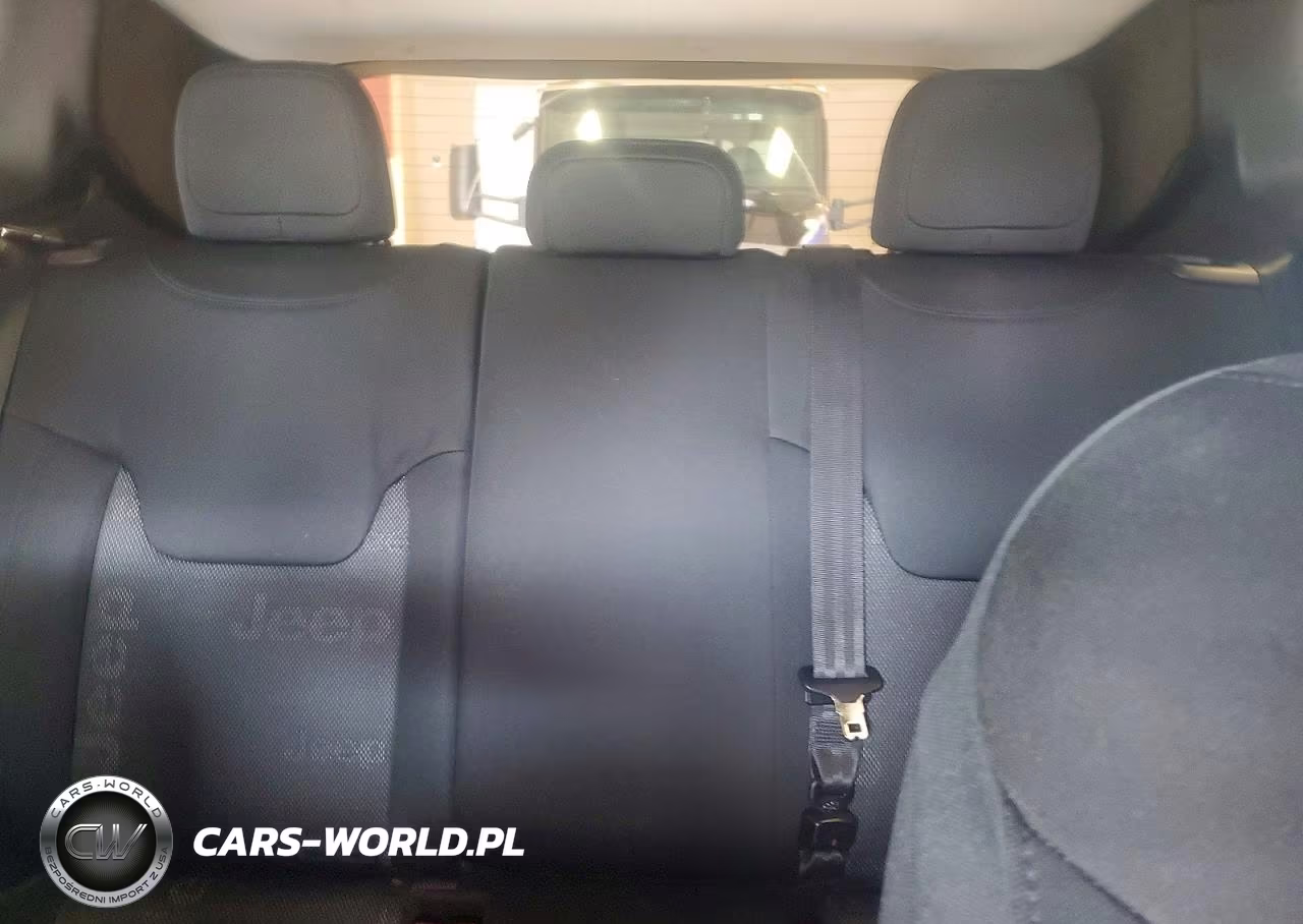 2015 Jeep Renegade Latitude VIN:ZACCJABH7FPC24291 - 10