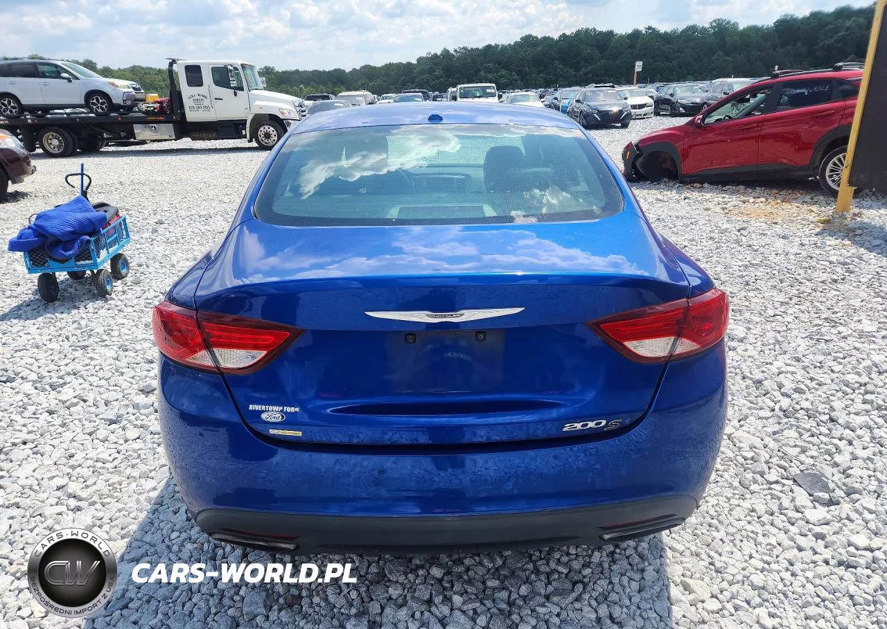 2015 Chrysler 200 S VIN:1C3CCCBB7FN680161 - 6