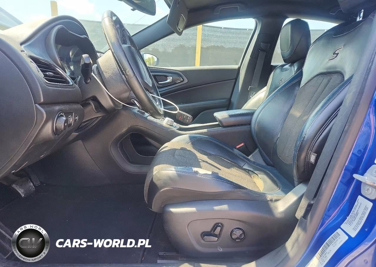 2015 Chrysler 200 S VIN:1C3CCCBB7FN680161 - 7