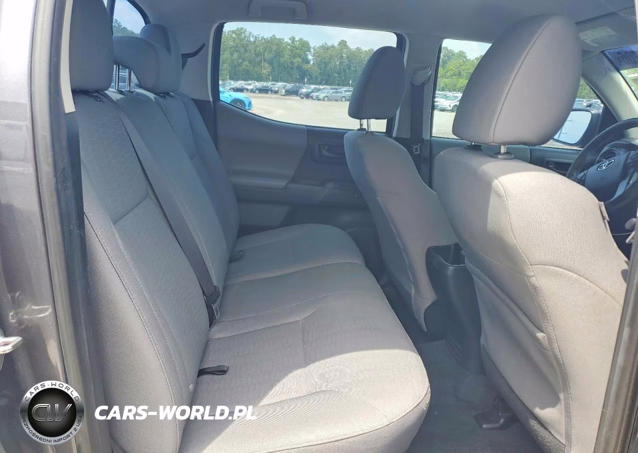 2018 Toyota Tacoma Sr VIN:5TFAX5GN0JX129864 - 10