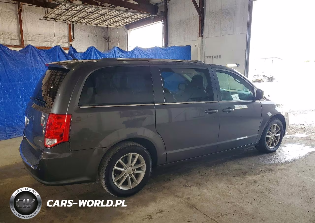 2020 Dodge Grand Caravan Sxt VIN:2C4RDGCG2LR174806 - 3