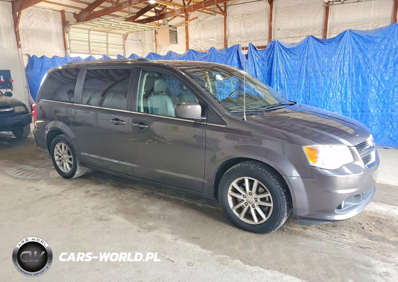 2020 Dodge Grand Caravan Sxt VIN:2C4RDGCG2LR174806 - 4