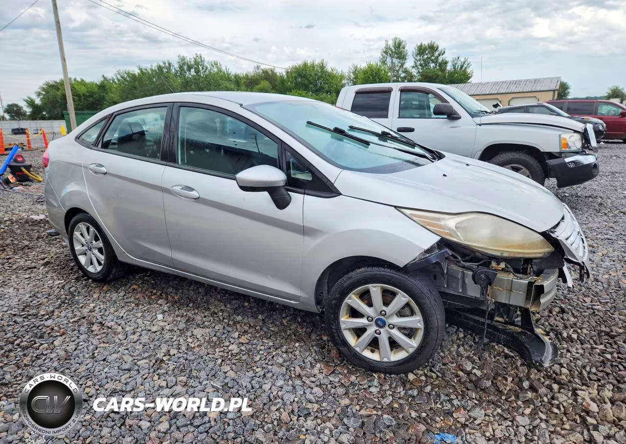2011 Ford Fiesta Se VIN:3FADP4BJXBM129220 - 4