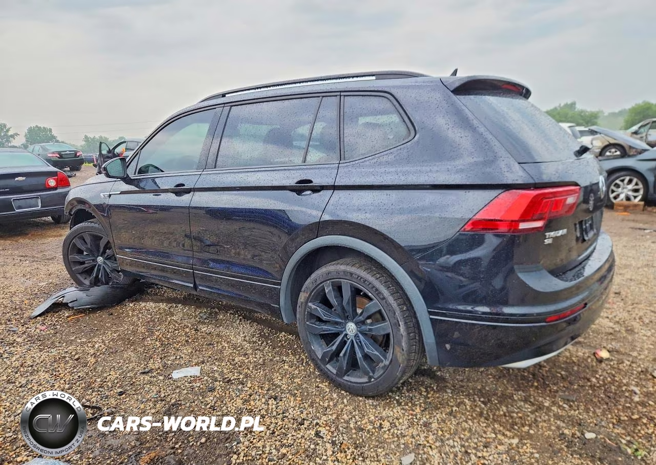 2021 Volkswagen Tiguan Se VIN:3VV2B7AX8MM117062 - 2