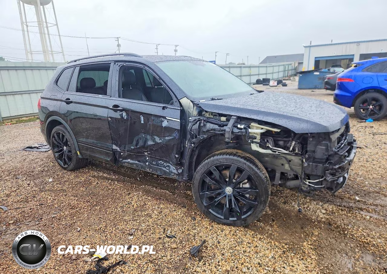 2021 Volkswagen Tiguan Se VIN:3VV2B7AX8MM117062 - 4