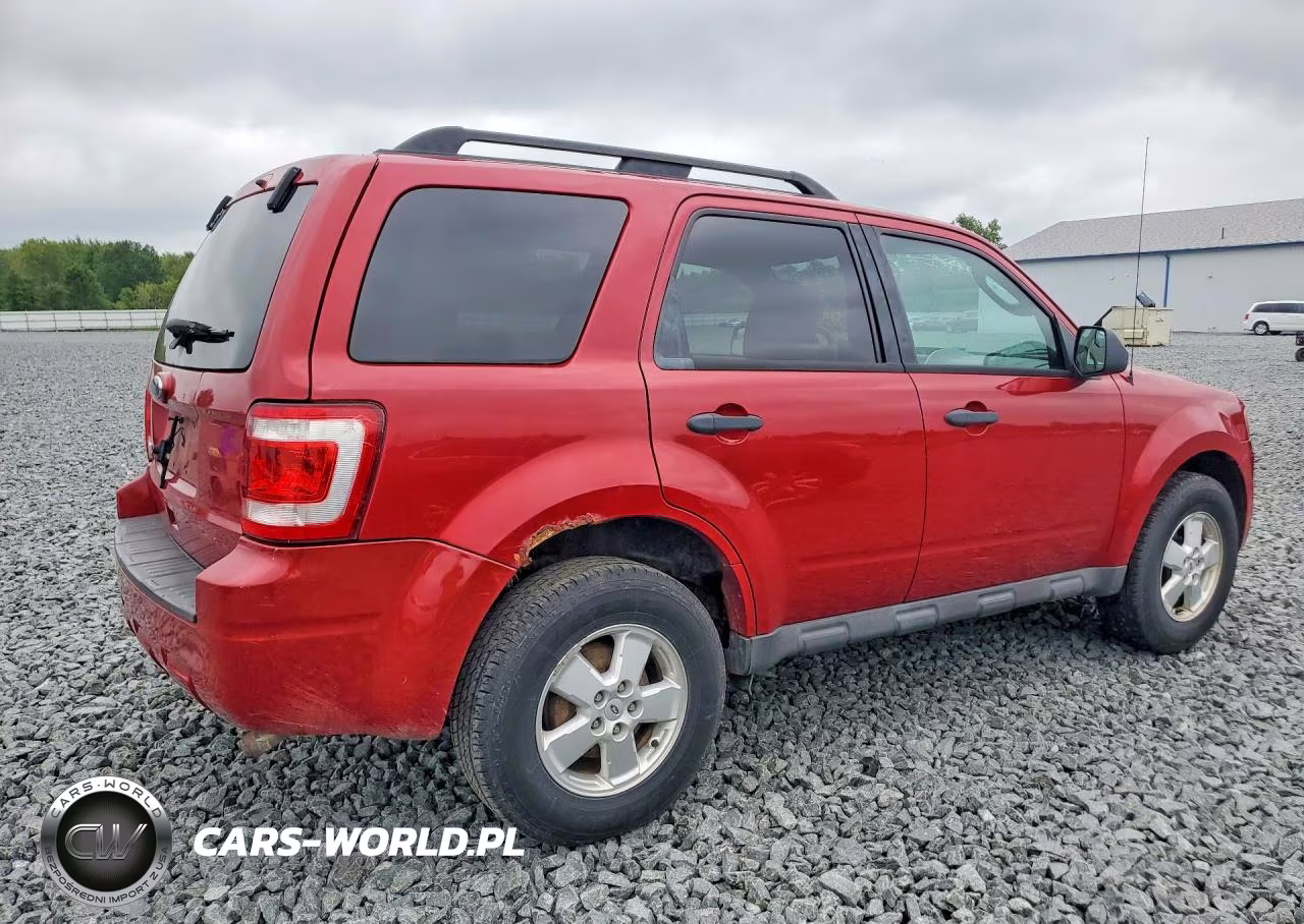2010 Ford Escape Xlt VIN:1FMCU9D76AKD17666 - 3