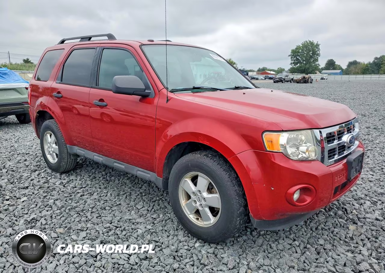 2010 Ford Escape Xlt VIN:1FMCU9D76AKD17666 - 4
