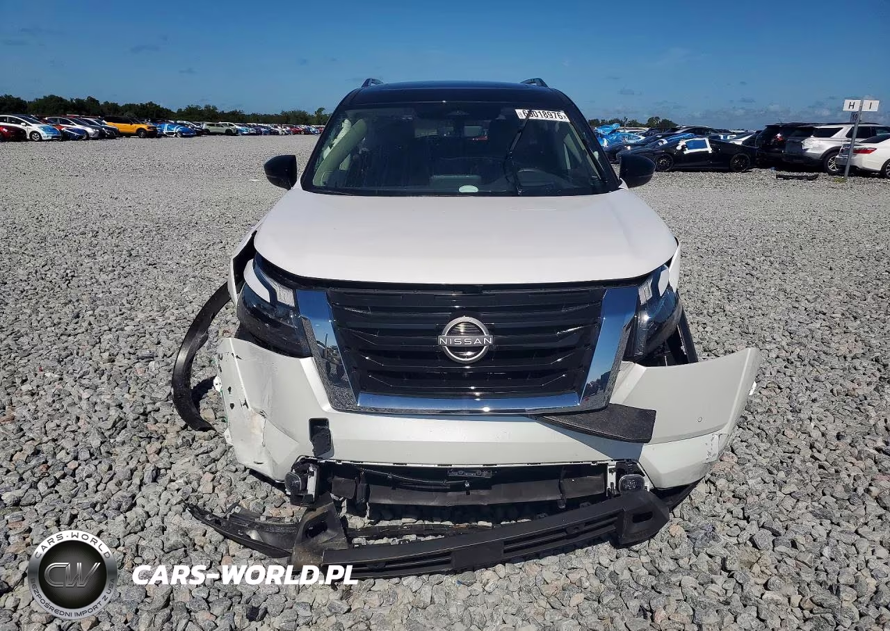 2025 Nissan Pathfinder Platinum VIN:5N1DR3DG3SC318370 - 5