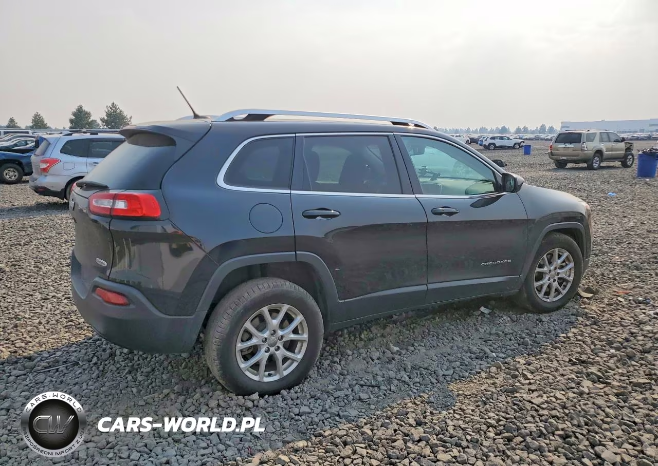 2014 Jeep Cherokee Latitude VIN:1C4PJMCB3EW303309 - 3
