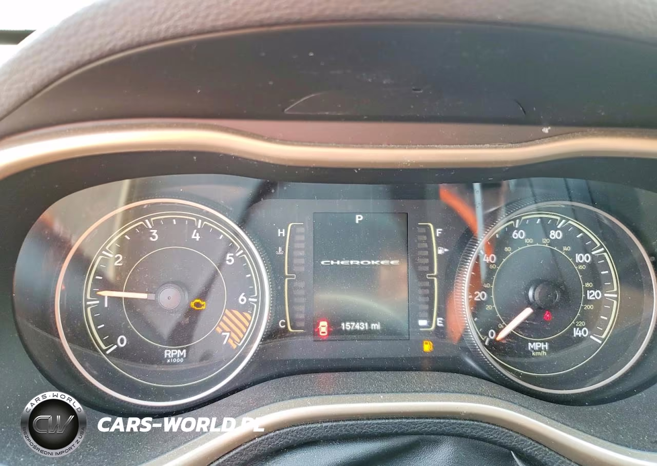 2014 Jeep Cherokee Latitude VIN:1C4PJMCB3EW303309 - 9