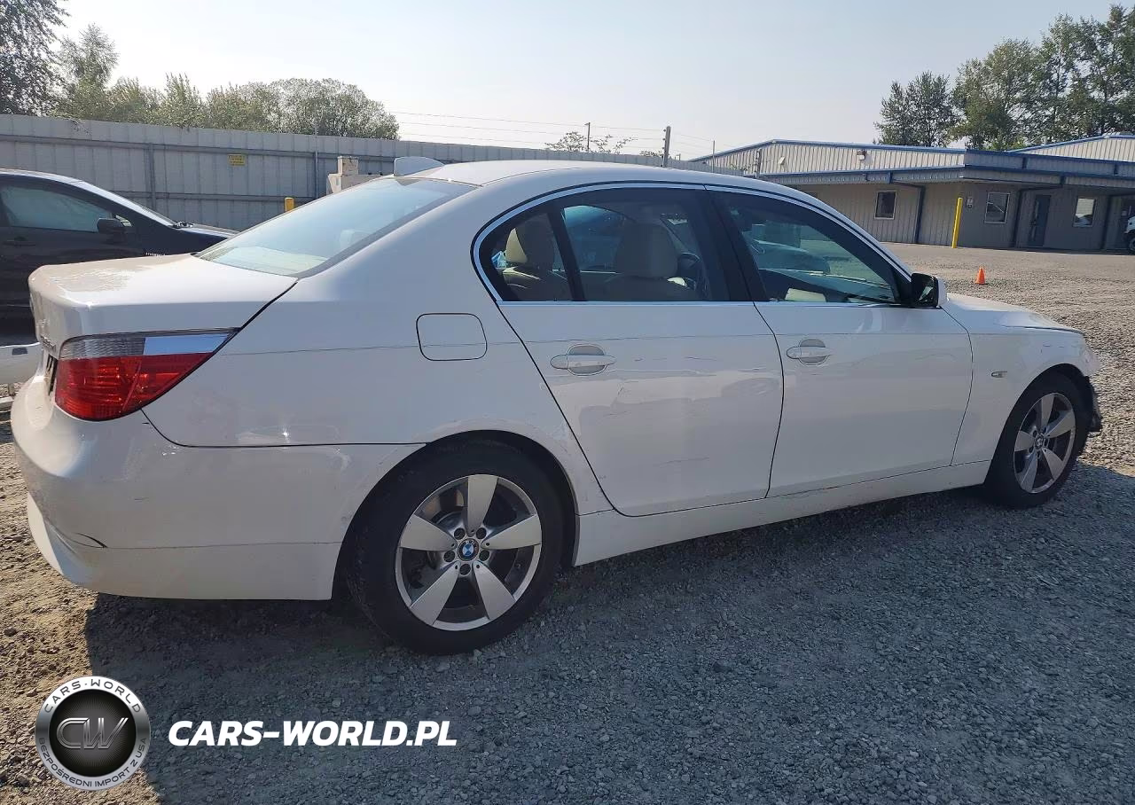 2007 BMW 525 Xi VIN:WBANF33597CW70455 - 3