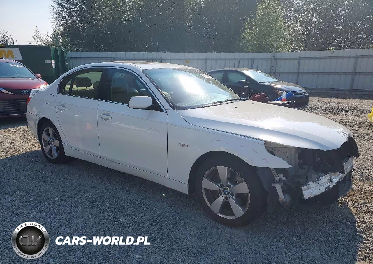 2007 BMW 525 Xi VIN:WBANF33597CW70455 - 4