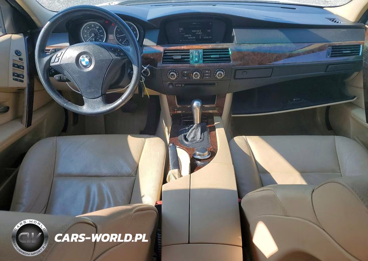 2007 BMW 525 Xi VIN:WBANF33597CW70455 - 8