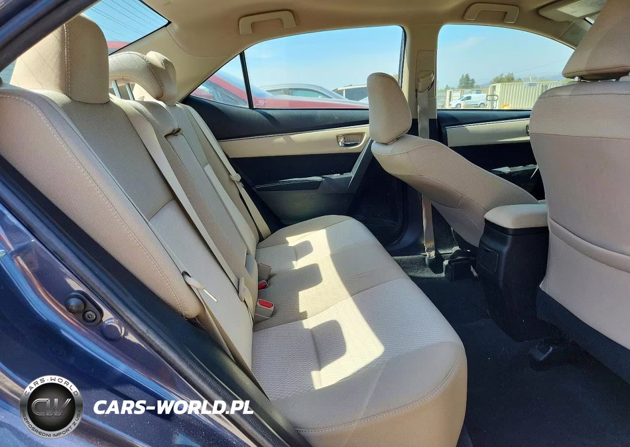 2016 Toyota Corolla Le VIN:5YFBURHE9GP471551 - 10