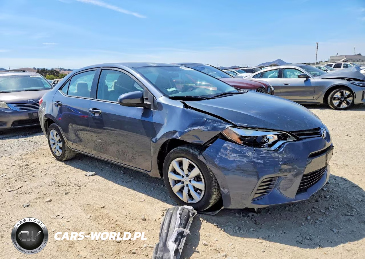 2016 Toyota Corolla Le VIN:5YFBURHE9GP471551 - 4