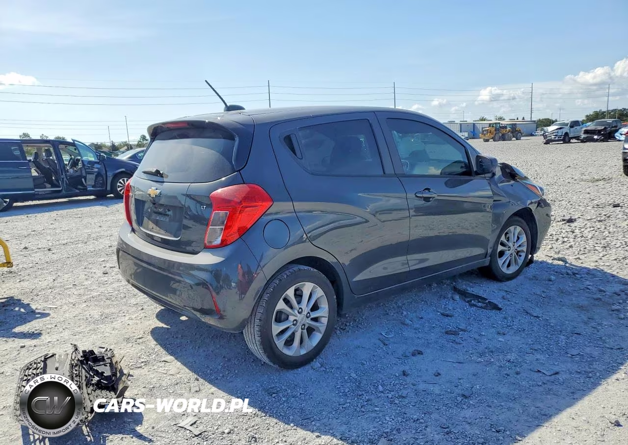 2021 Chevrolet Spark 1Lt VIN:KL8CD6SA7MC715865 - 3