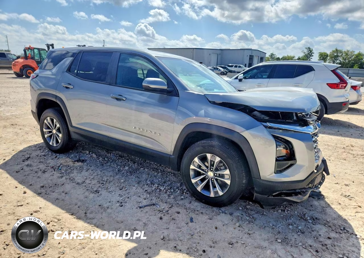 2025 Chevrolet Equinox Lt VIN:3GNAXPEG8SL285638 - 4