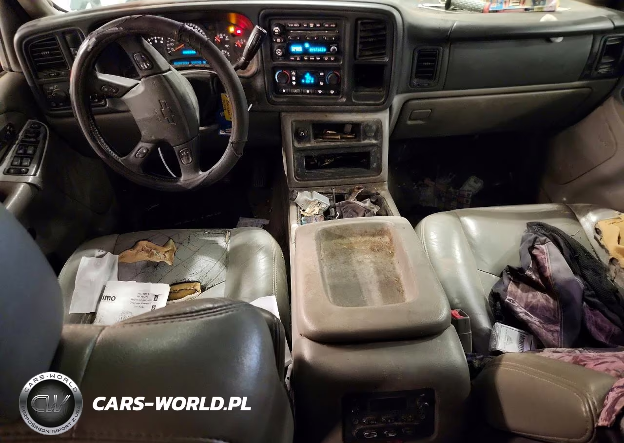 2004 Chevrolet Tahoe K1500 VIN:1GNEK13Z04J311144 - 8