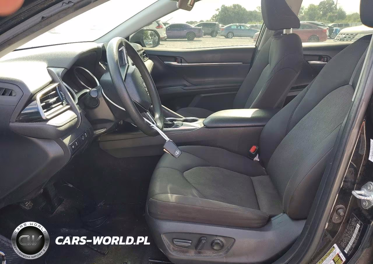 2021 Toyota Camry Le VIN:4T1C11AK1MU469916 - 7