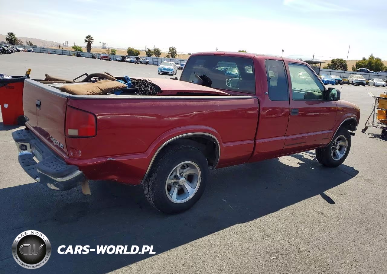 2001 Chevrolet S Truck S10 VIN:1GCCS195318108238 - 3