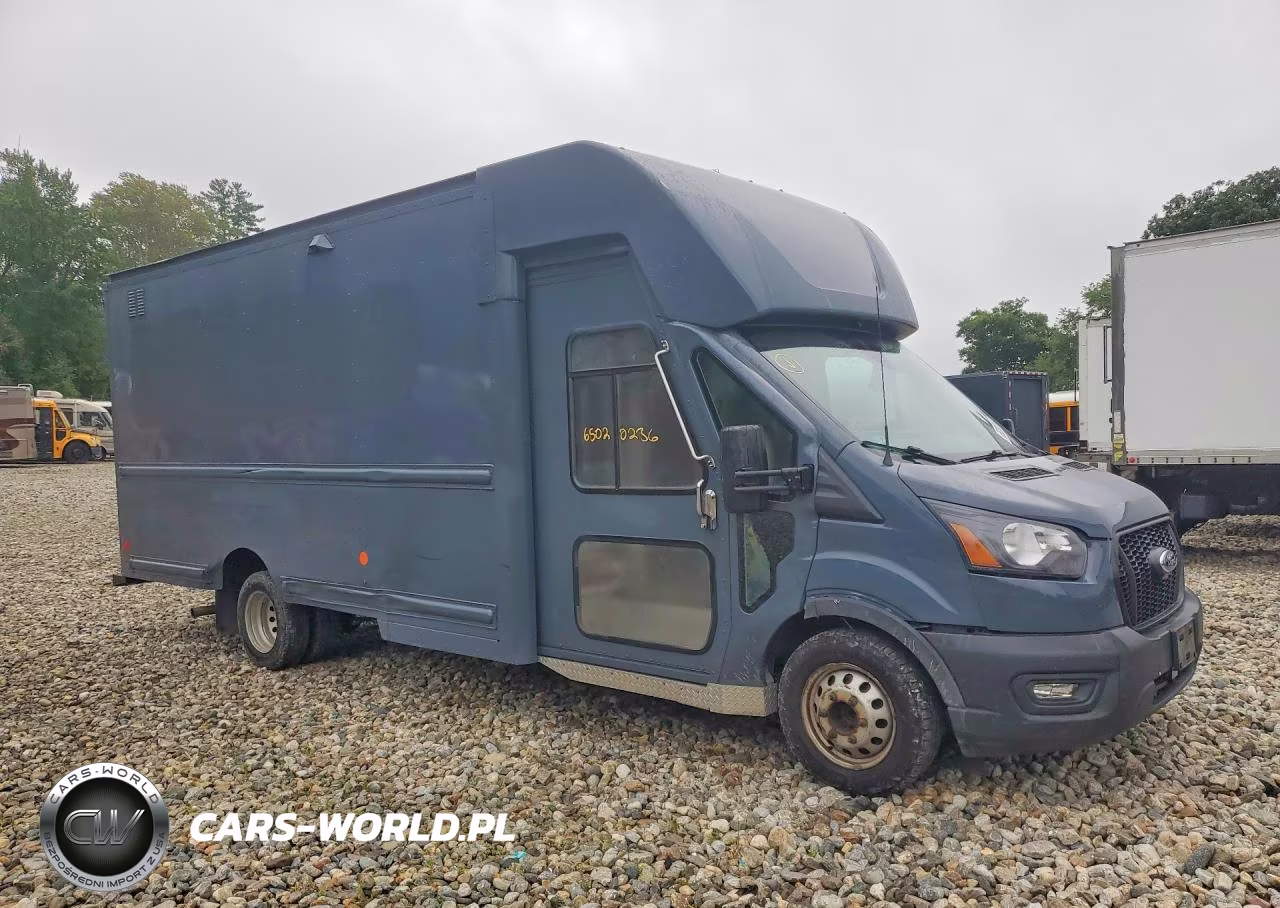 2022 Ford Transit Delivery Truck VIN:1FDDF6P8XNKA46098 - 4