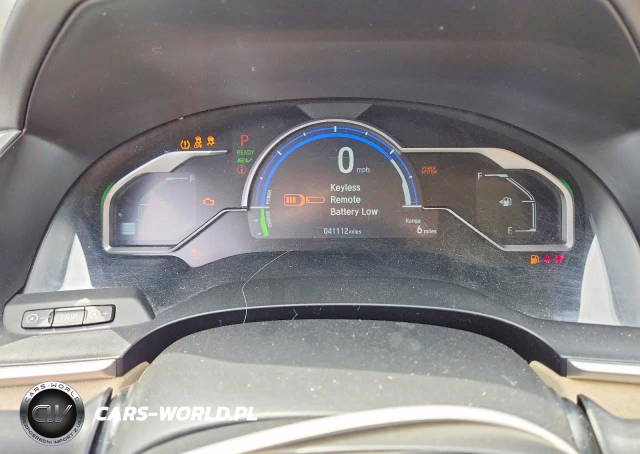 2018 Honda Clarity Touring VIN:JHMZC5F31JC005574 - 9