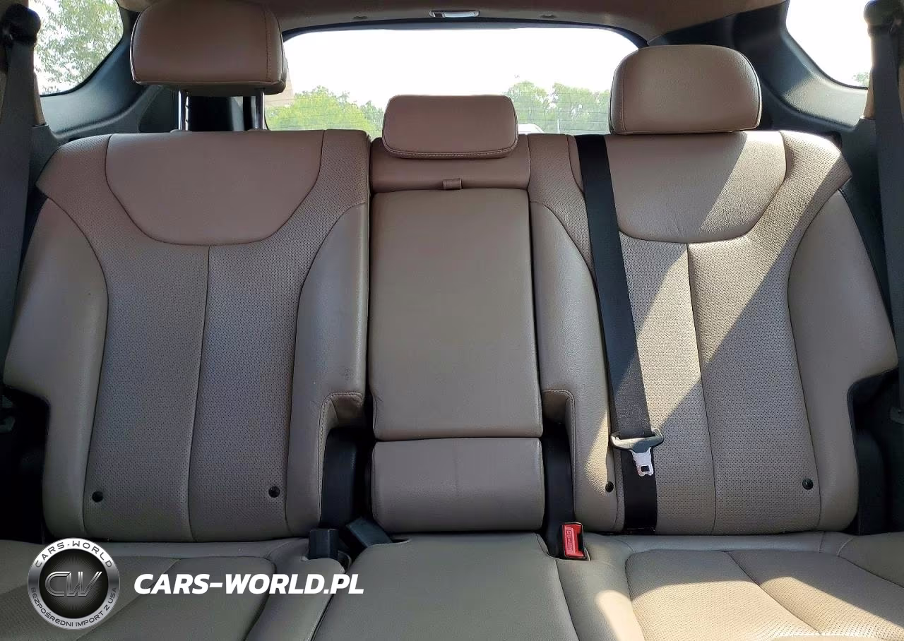 2019 Hyundai Santa Fe Limited 2.0T VIN:5NMS5CAA9KH133815 - 10