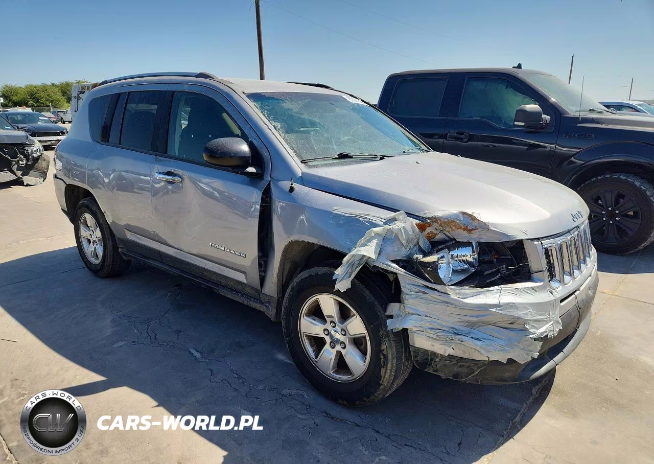 2015 Jeep Compass Sport VIN:1C4NJCBA0FD219178 - 4