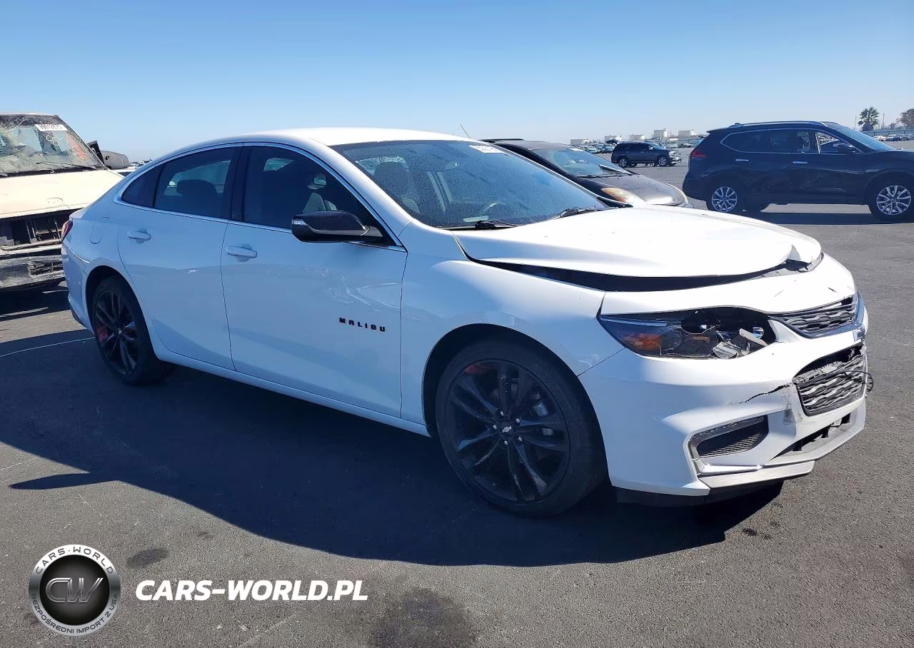 2018 Chevrolet Malibu Lt VIN:1G1ZD5STXJF120153 - 4
