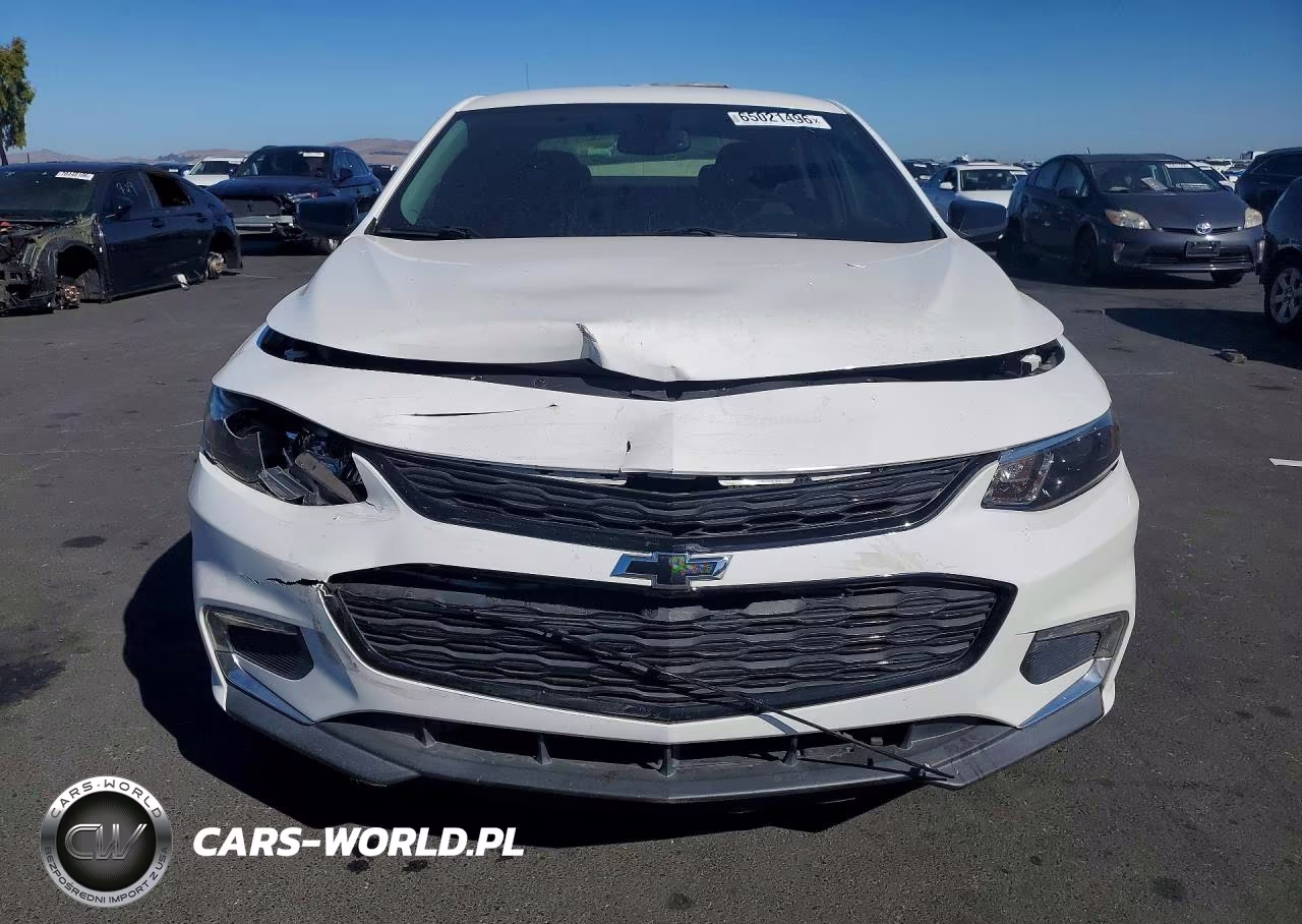 2018 Chevrolet Malibu Lt VIN:1G1ZD5STXJF120153 - 5