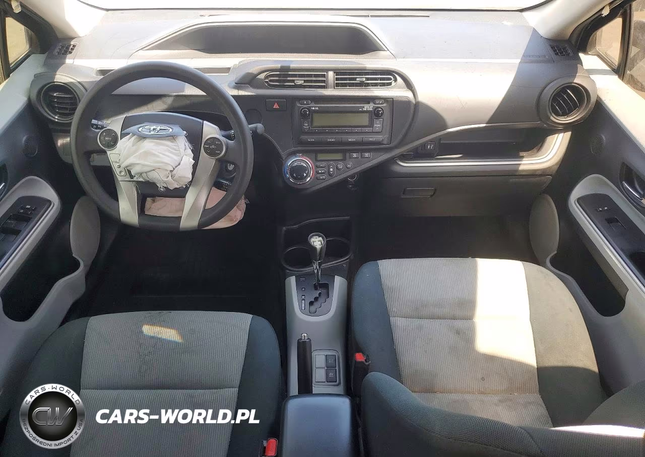 2014 Toyota Prius VIN:JTDKDTB33E1564474 - 8