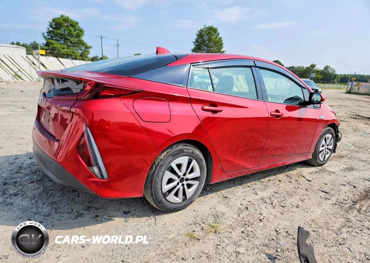 2017 Toyota Prius Prime Advanced VIN:JTDKARFPXH3054639 - 3