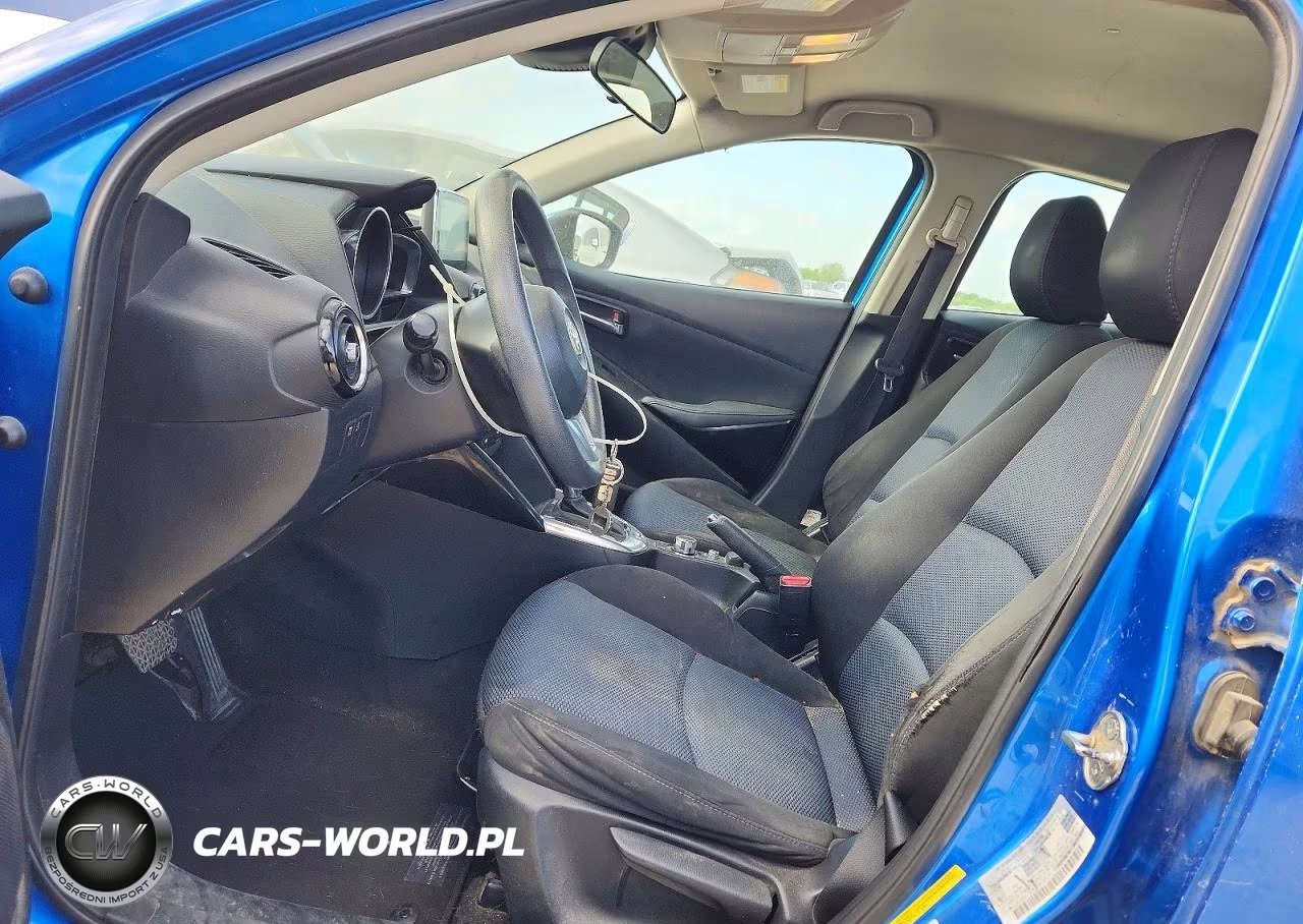 2017 Toyota Yaris Ia Base VIN:3MYDLBYV2HY177575 - 7