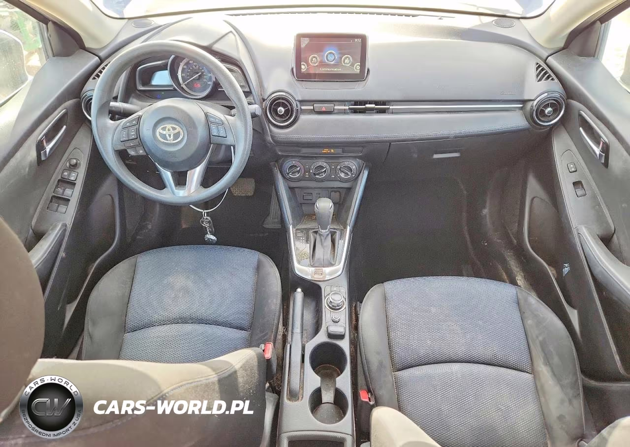 2017 Toyota Yaris Ia Base VIN:3MYDLBYV2HY177575 - 8