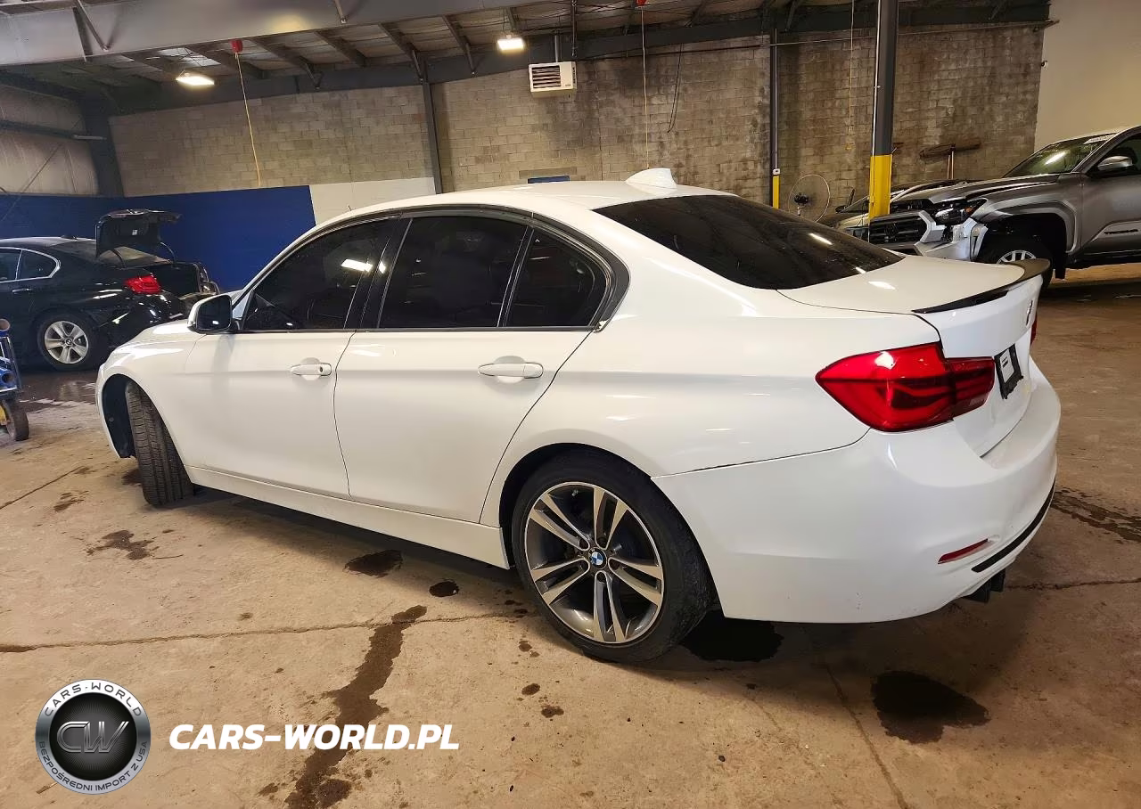 2018 BMW 330 Xi VIN:WBA8D9G55JNU69308 - 2