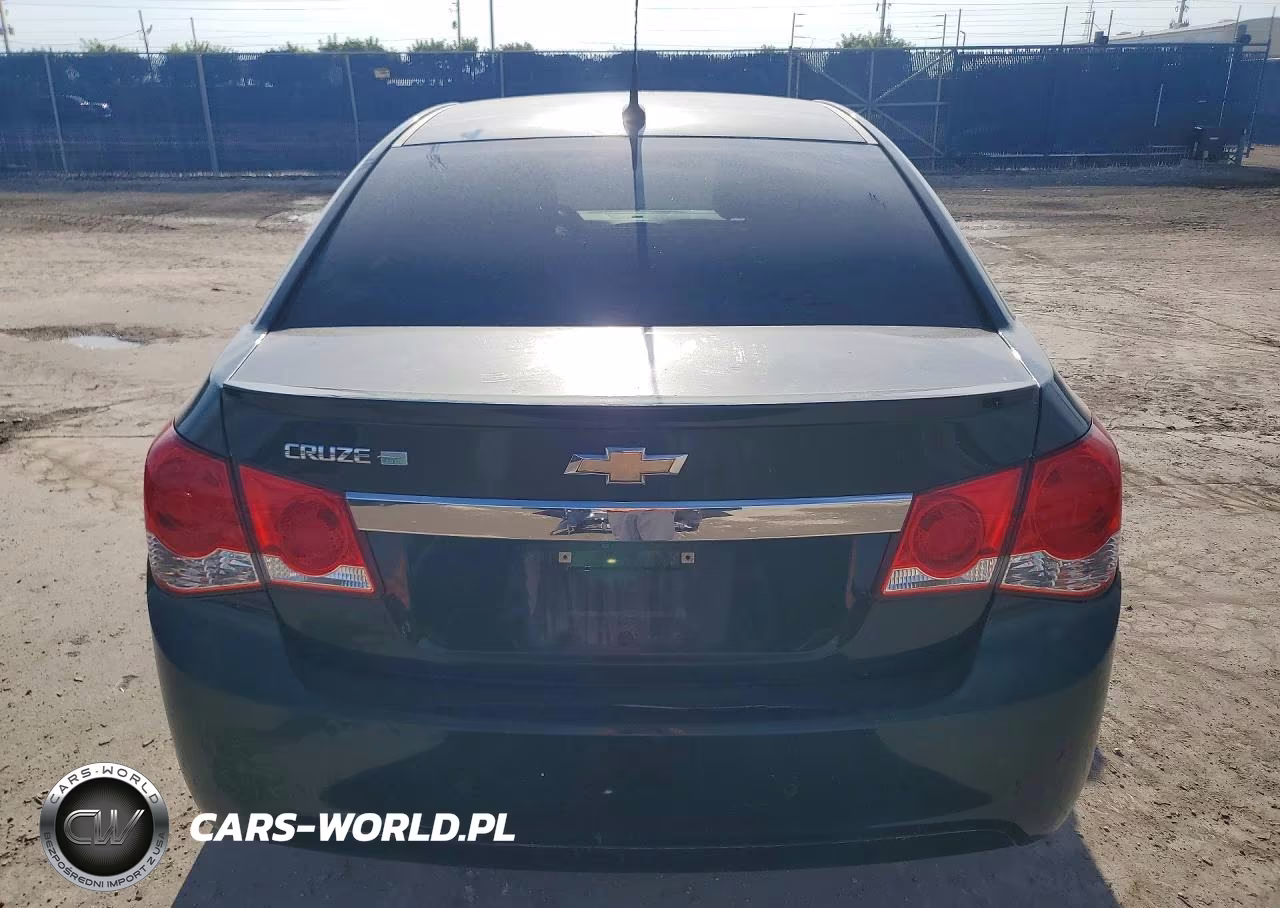 2014 Chevrolet Cruze VIN:1G1P75SZ9E7253571 - 6