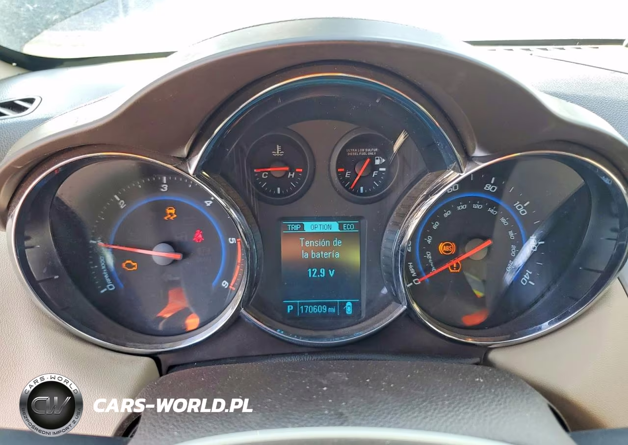 2014 Chevrolet Cruze VIN:1G1P75SZ9E7253571 - 9