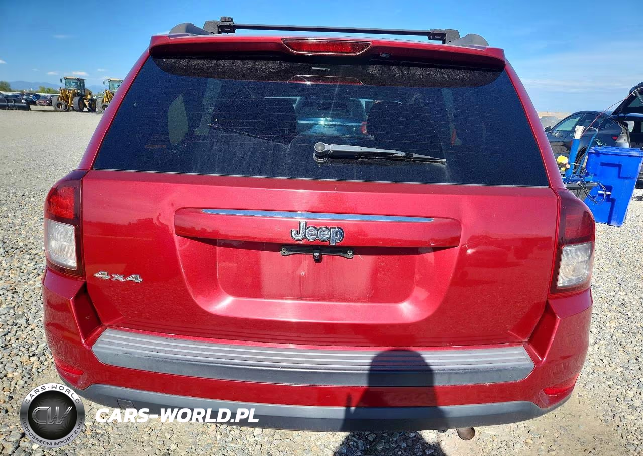 2015 Jeep Compass Sport VIN:1C4NJDBBXFD282707 - 6