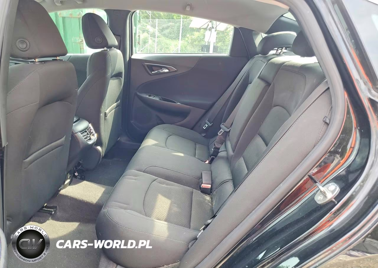 2017 Chevrolet Malibu Lt VIN:1G1ZE5ST3HF127338 - 10