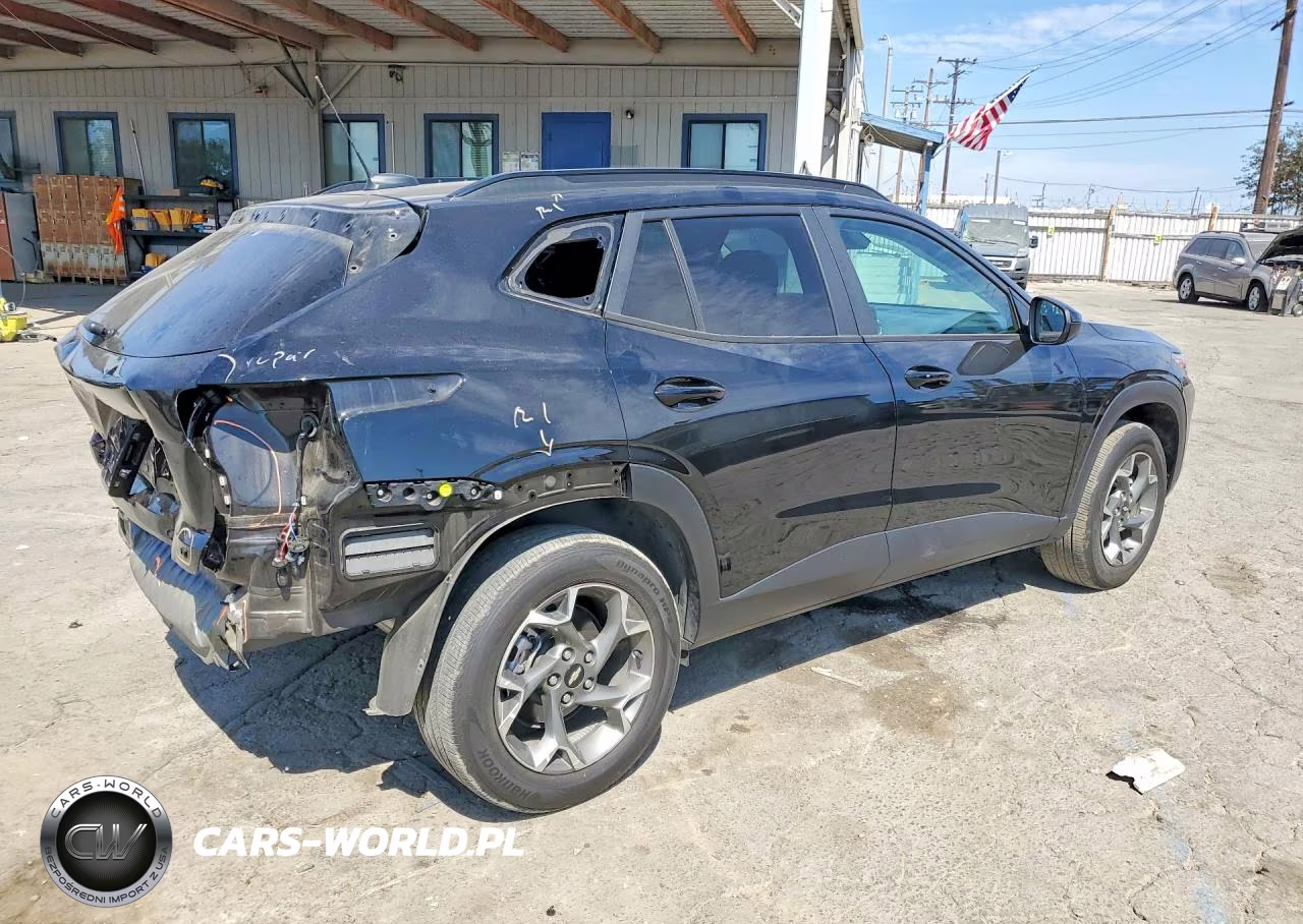 2025 Chevrolet Trax 1Lt VIN:KL77LHEP9SC017064 - 3