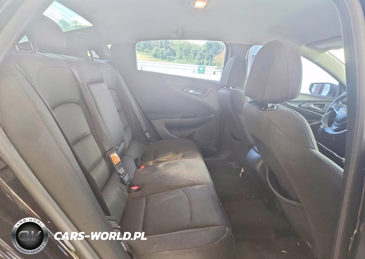 2018 Chevrolet Malibu Ls VIN:1G1ZC5ST4JF241943 - 10