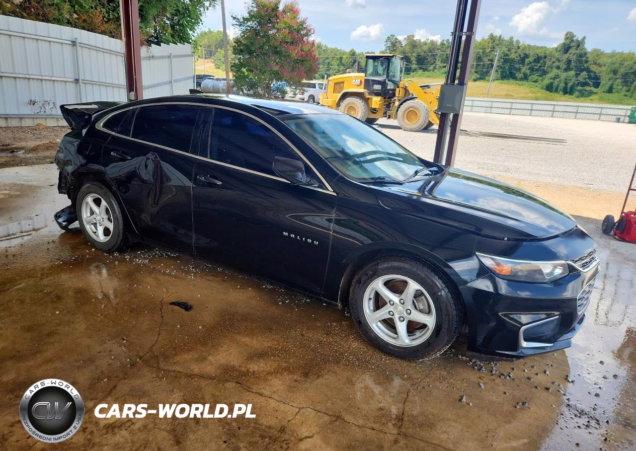 2018 Chevrolet Malibu Ls VIN:1G1ZC5ST4JF241943 - 4