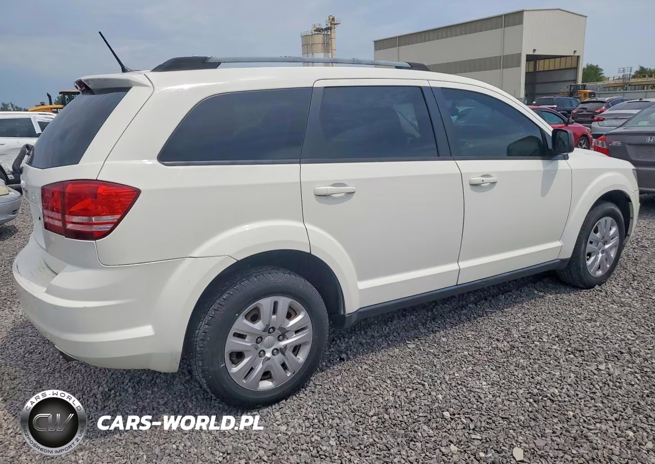 2017 Dodge Journey Se VIN:3C4PDCAB3HT576815 - 3