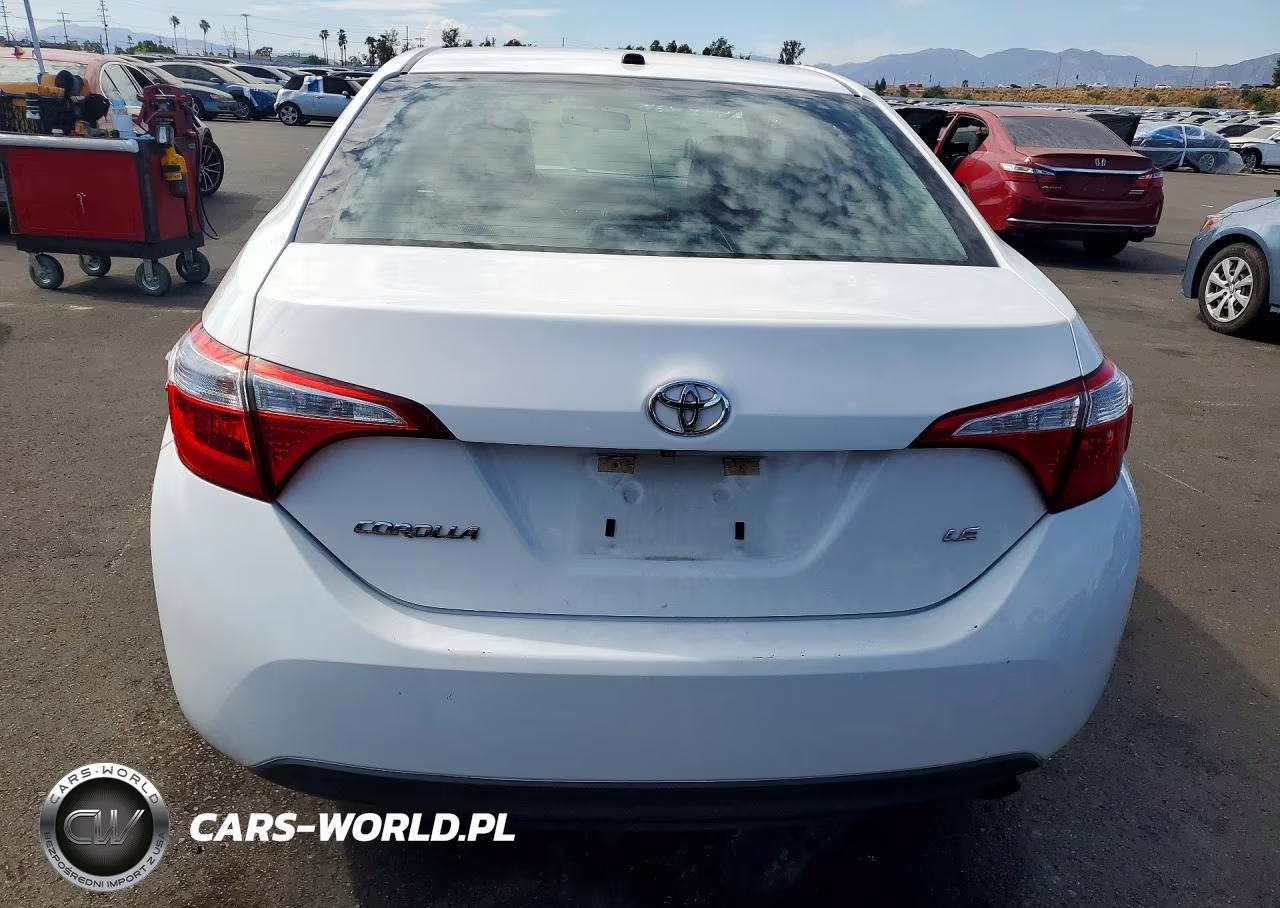 2016 Toyota Corolla Le Premium VIN:5YFBURHE0GP545911 - 6