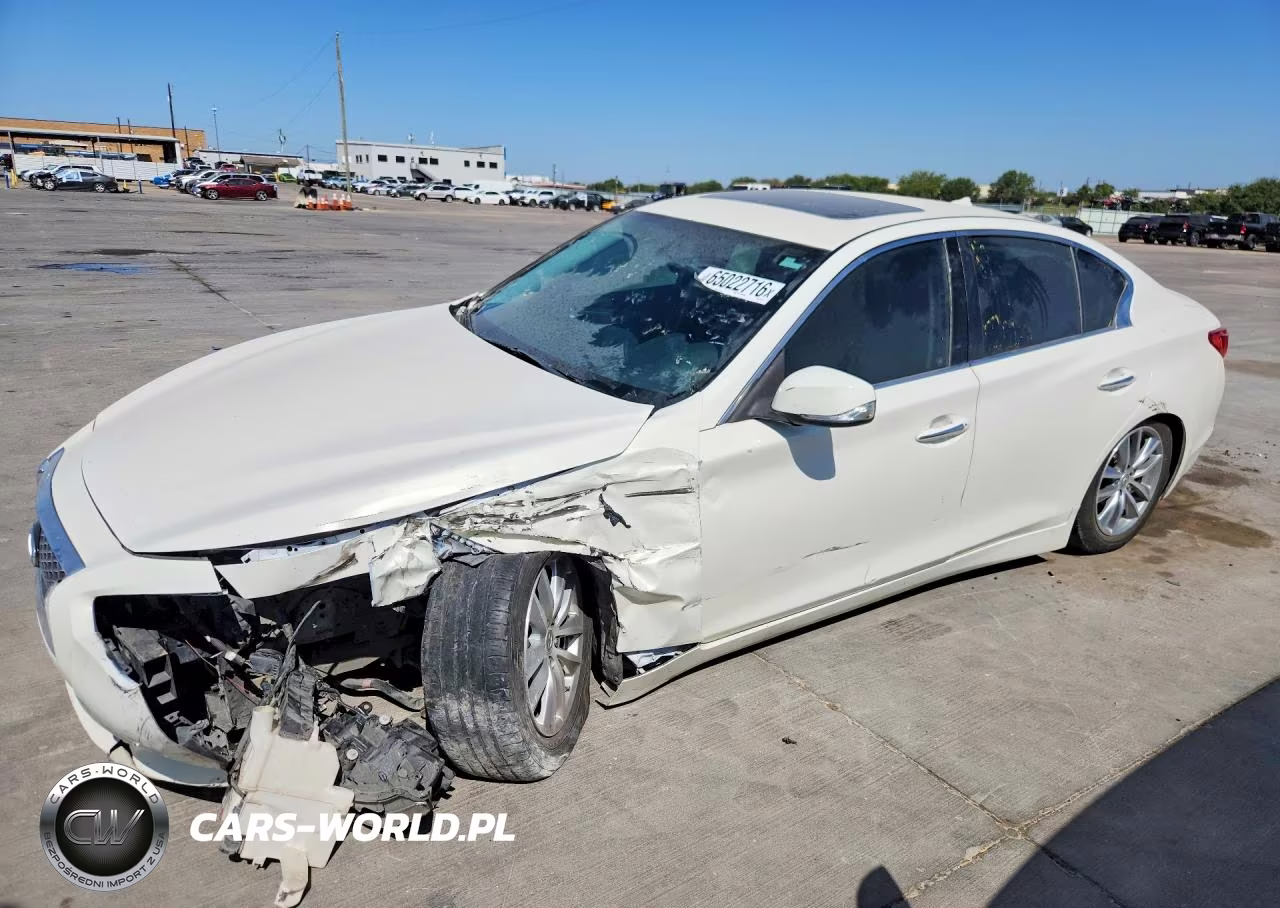 2015 Infiniti Q50 Premium – zdjęcie 1 z 13